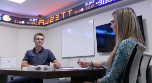 Students sitting in the finance lab at Northwood University